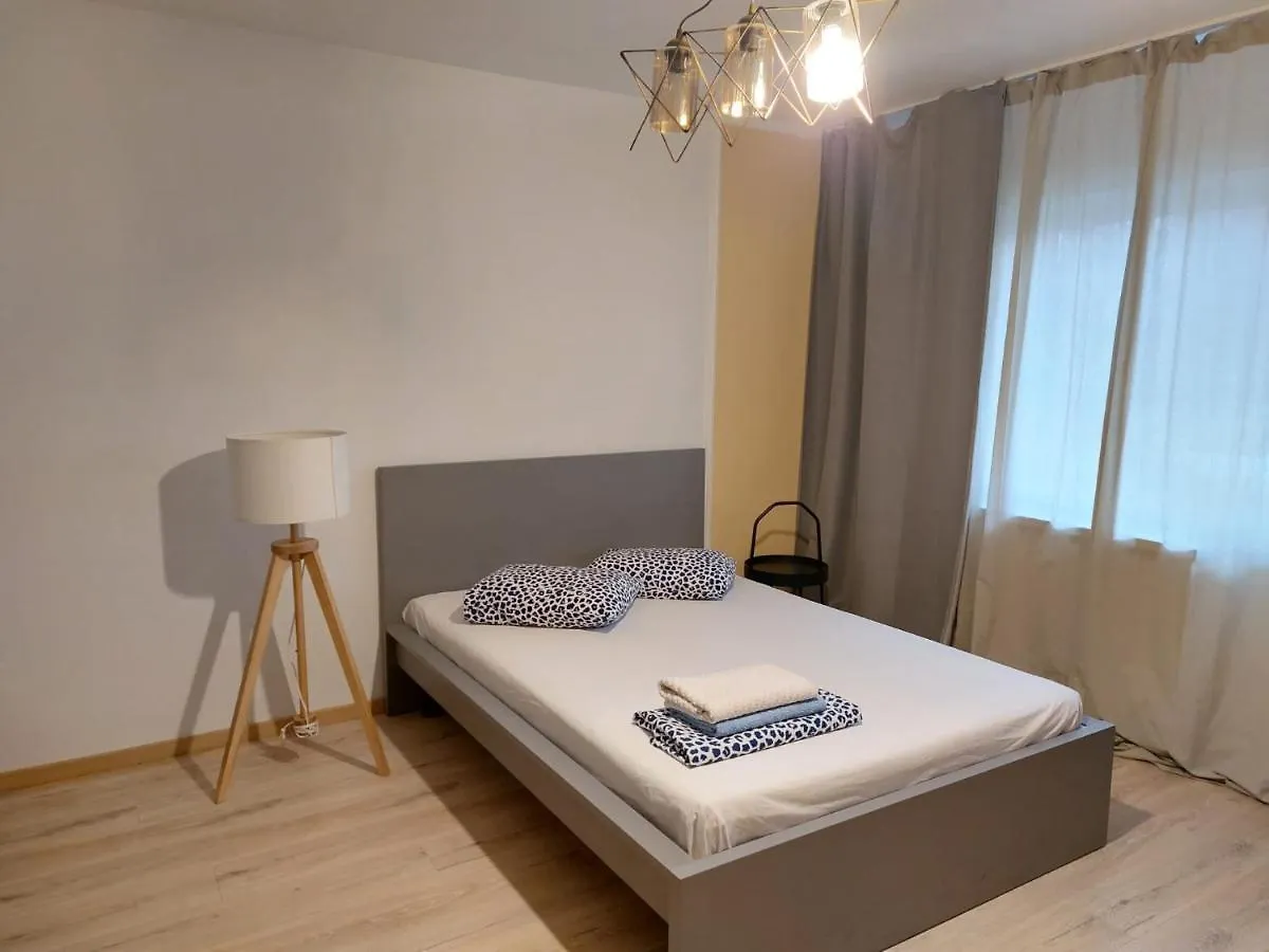 Studio Near Sanador Piata Victoriei Bucharest Apartment